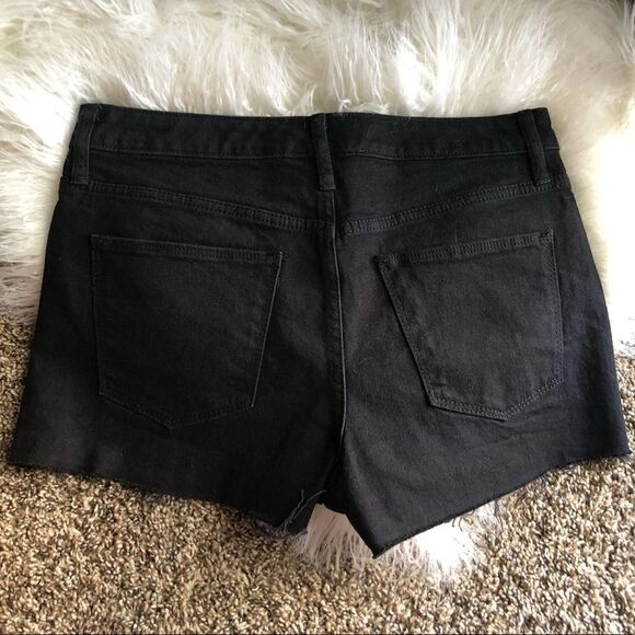 Universal Thread Black High Rise Shortie Shorts - Picture 3 of 5